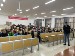 <b>陈教员按照《法实施条例》</b>